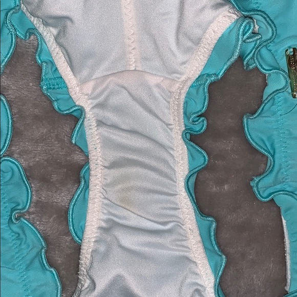 Victoria’s Secret bikini set - Picture 4 of 6